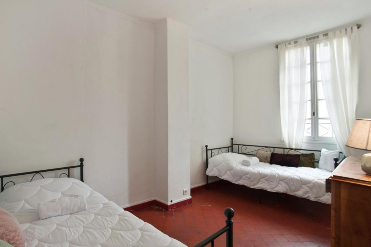 Charming And Large Duplex Flat With Beautiful Terrace In Avignon Leilighet Eksteriør bilde