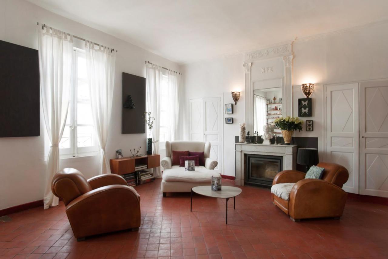 Charming And Large Duplex Flat With Beautiful Terrace In Avignon Leilighet Eksteriør bilde